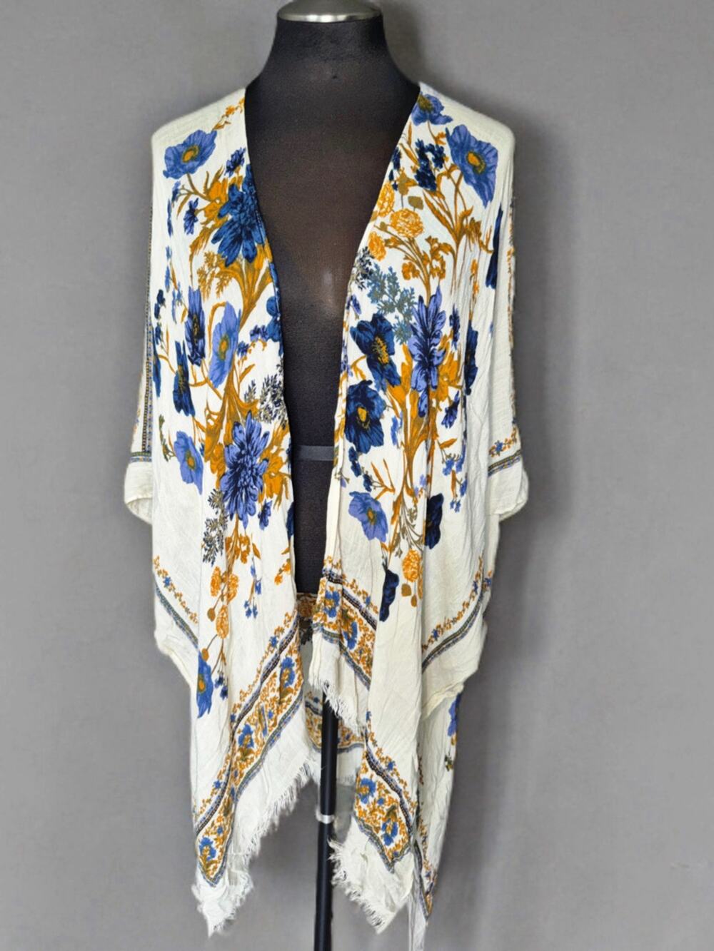 American Eagle Floral Boho Kimono Open Front Fringe Hem One Size